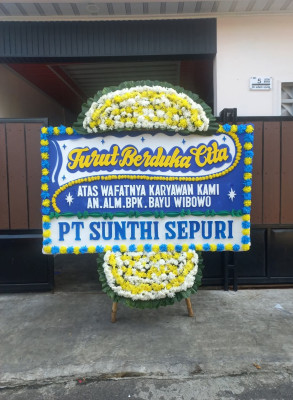Papan Bunga Duka di Peusar