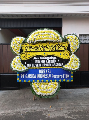 Papan Bunga Duka di Peusar